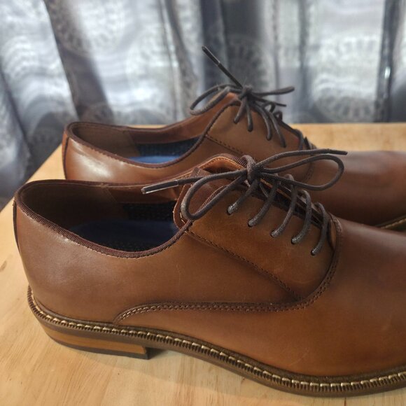 Vince Comuto Men's Lawson Oxford Cognac color size 9M NWT - Picture 9 of 10
